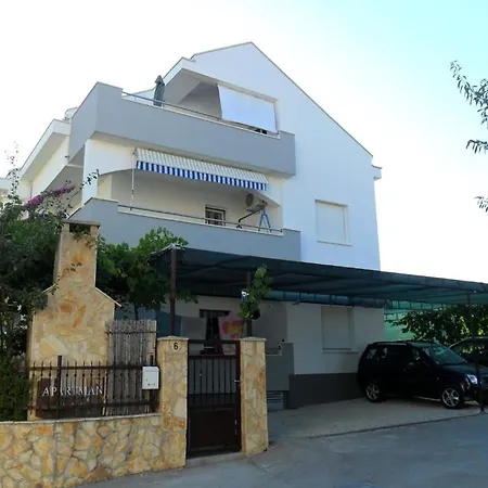 In Okrug Gornji With Seaview, Terrace, Air Condition, Wifi * Trogir