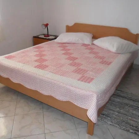 In Okrug Gornji With Seaview, Terrace, Air Condition, Wifi