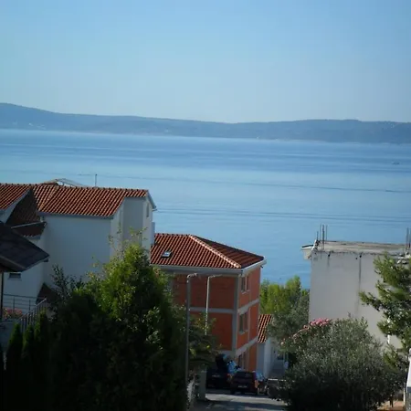 Apartment In Okrug Gornji With Seaview, Terrace, Air Condition, Wifi Trogir